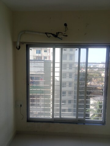 Room in 1 BHK Apartment at Accord Bindra One, Andheri East – for Rent
