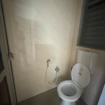Bathroom in 1 BHK Apartment at Goregaon East – for Rent