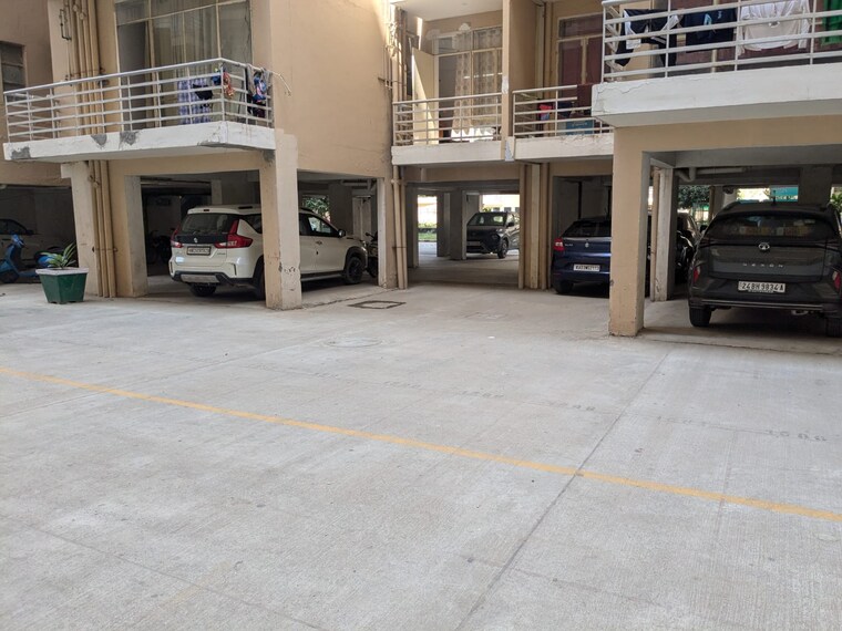  Parking, avl-36-gurgaon 2 Bedroom 606 Sq.Ft. Apartment In Sector 36 Gurgaon 8735206