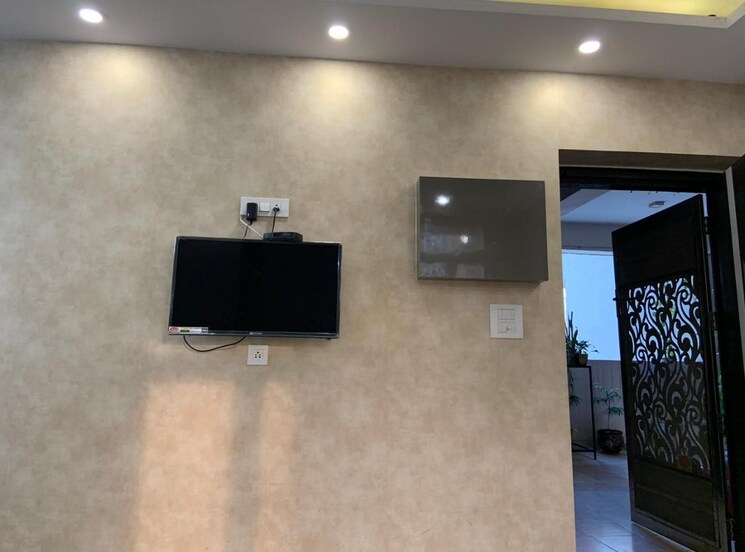 undefined, sector 22 5 Bedroom 250 Sq.Yd. Independent House In Sector 22 Gurgaon 8735627