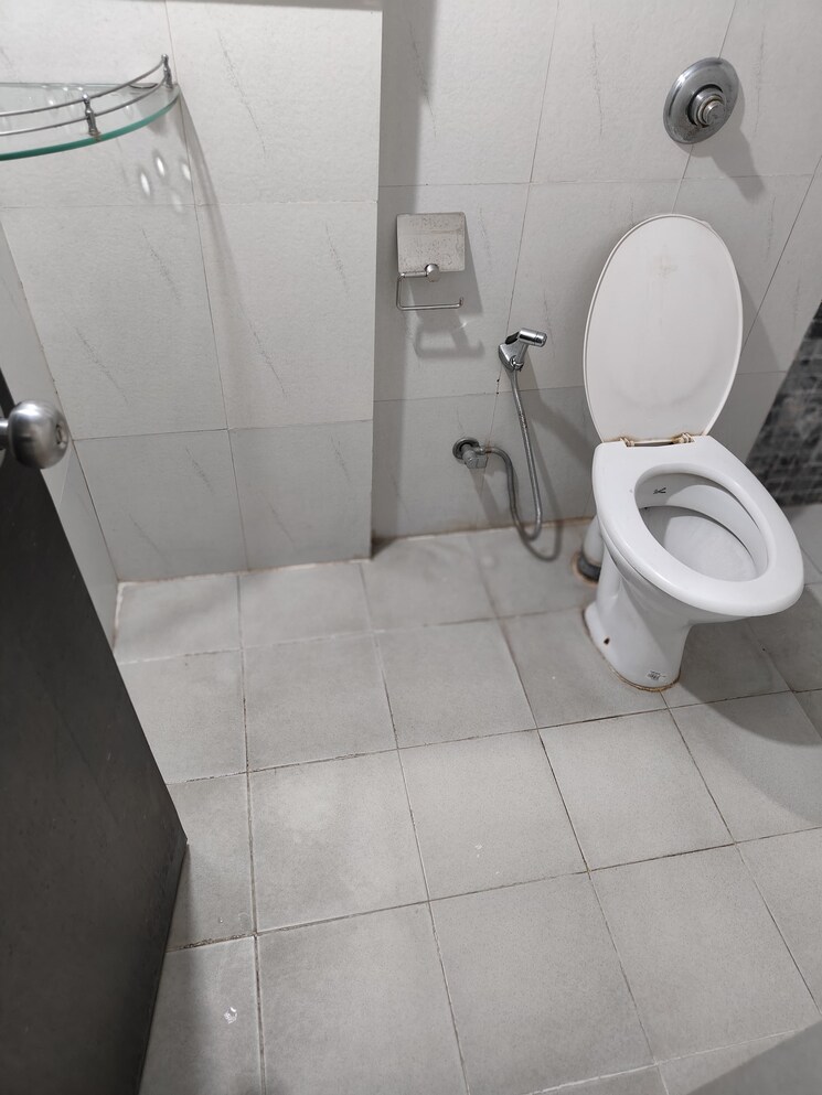 Attached Bathroom, goel-ganga-cypress 2.5 Bedroom 900 Sq.Ft. Apartment In Tathawade Pune 8735268