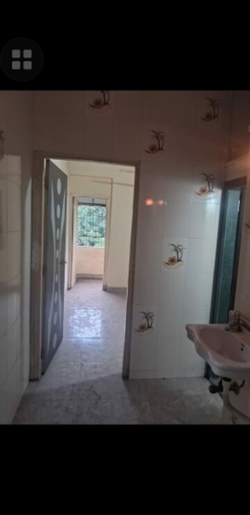 Bathroom in 1 BHK Apartment at Dombivli East – for Rent