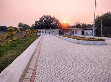 Balcony in  Plot at Konark Sun City, Mohanlalganj – for Sale