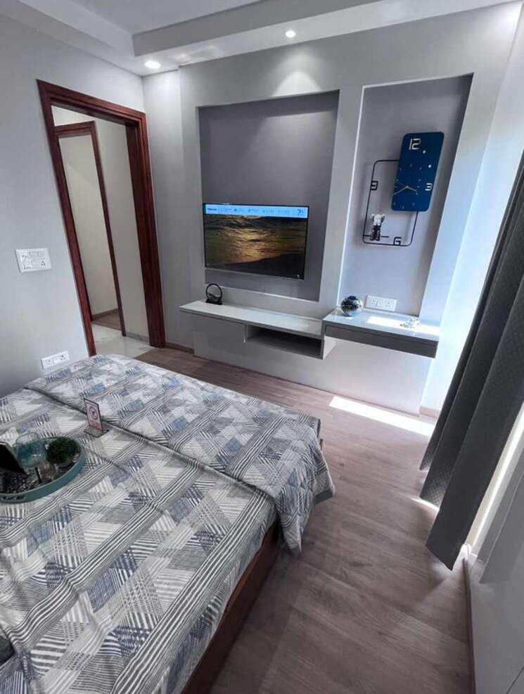 Room, suncity-vatsal-valley 3 Bedroom 1430 Sq.Ft. Builder Floor In Gwal Pahari Gurgaon 8735261