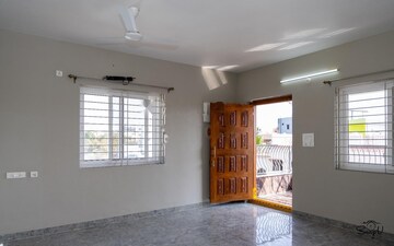 Room in 3 BHK Apartment at Standalone Building Miyapur, Miyapur – for Rent