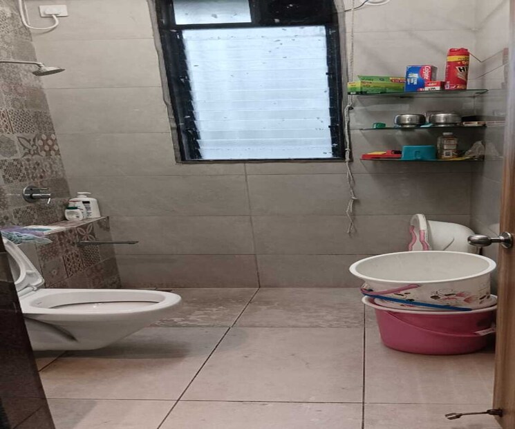 Bathroom, dadar east 2 Bedroom 725 Sq.Ft. Apartment In Dadar East Mumbai 8735262