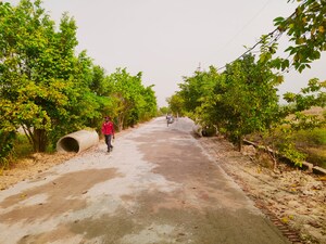  Plot – Exterior View View at Agra Expressway - for Sale