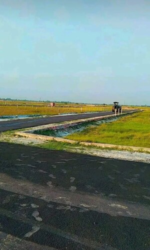 Plot For Sale in Agra Expressway