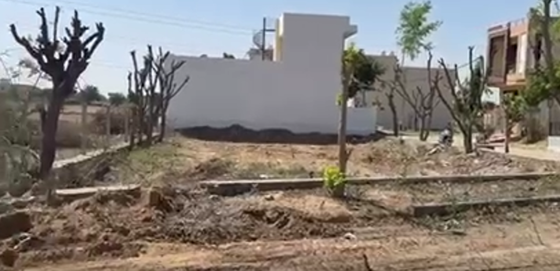 Plot For Sale in Homeland Mukundam Behind 