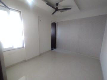 Room in 3 BHK Builder Floor at Tanishk Kanak Vrinda Heights, Patrakar Colony – for Sale