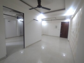 Room in 3 BHK Builder Floor at Tanishk Kanak Vrinda Heights, Patrakar Colony – for Sale