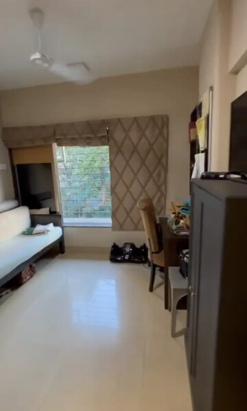 Master Bedroom in 3 BHK Apartment at Poseidon Apartment, Andheri West – for Rent