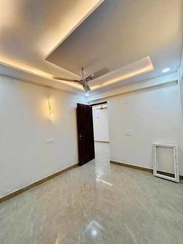 Room in 3.5 BHK Builder Floor at Baraula – for Sale