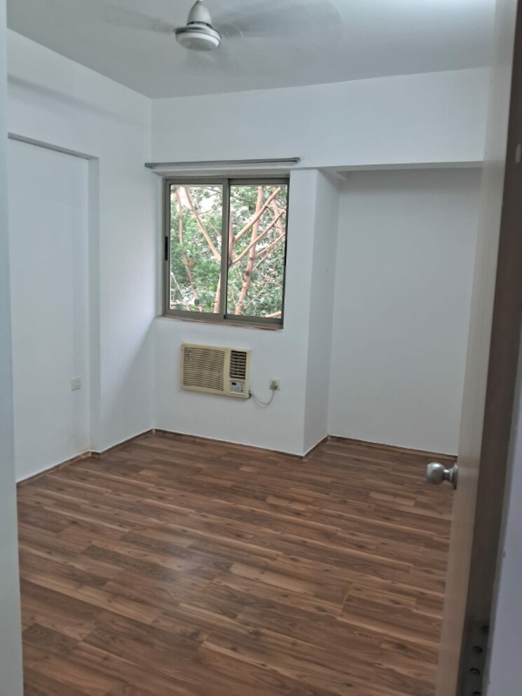 Room, dombivli east 2 Bedroom 569 Sq.Ft. Apartment In Dombivli East Thane 8735377