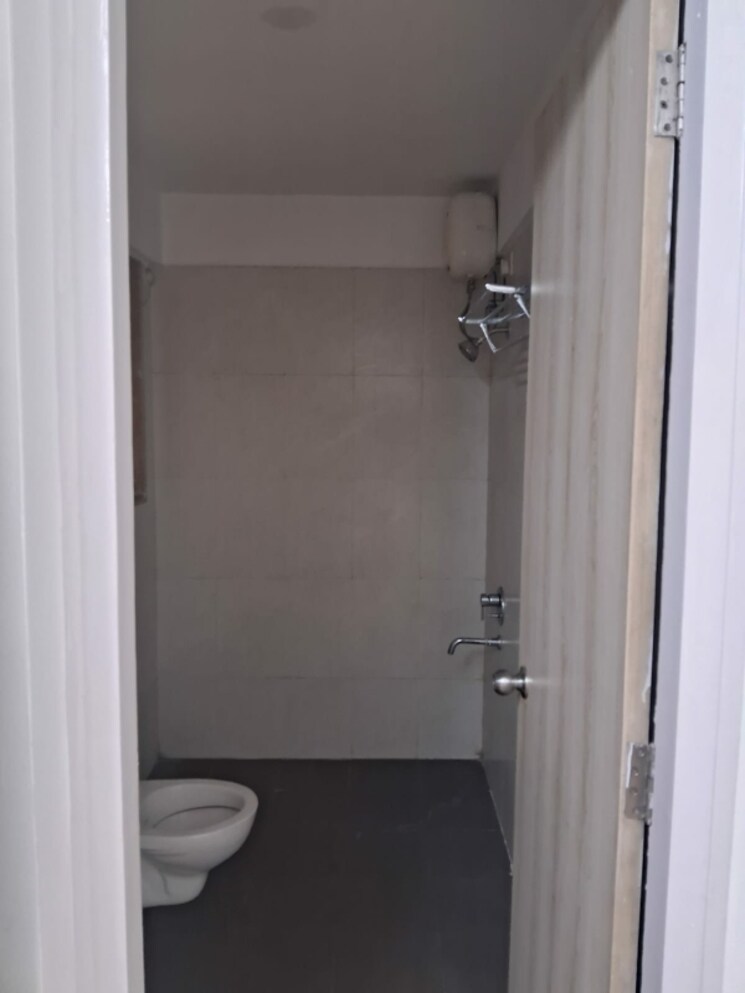 Bathroom, dombivli east 2 Bedroom 569 Sq.Ft. Apartment In Dombivli East Thane 8735377