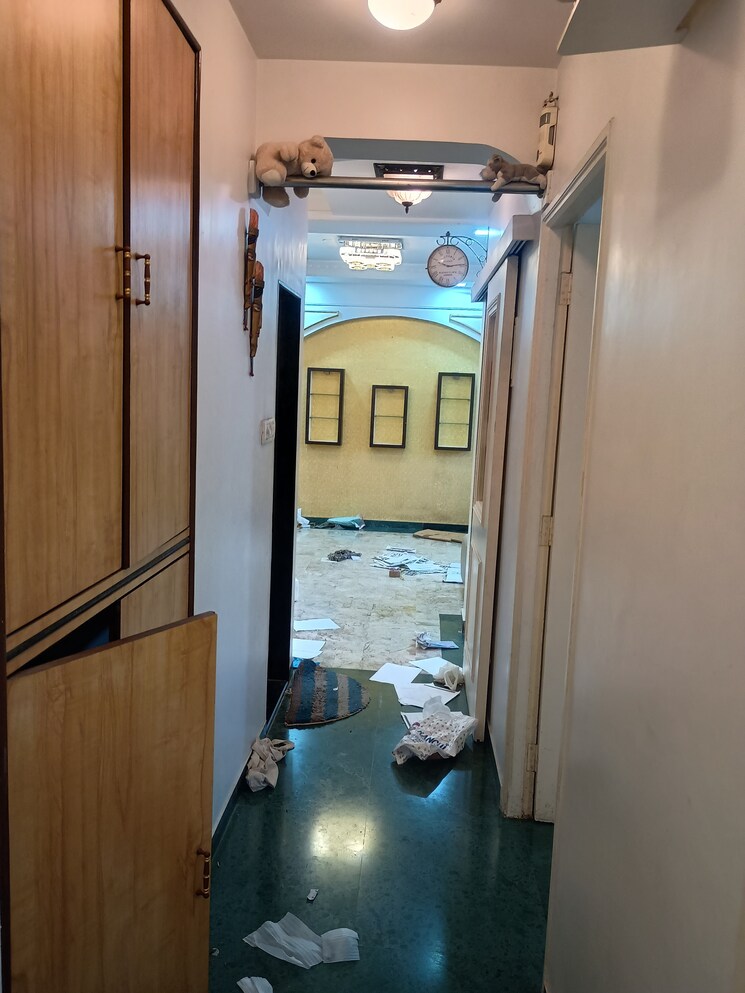 Living Room, hiranandani-estate-caviana 2 Bedroom 890 Sq.Ft. Apartment In Ghodbunder Road Thane 8735380