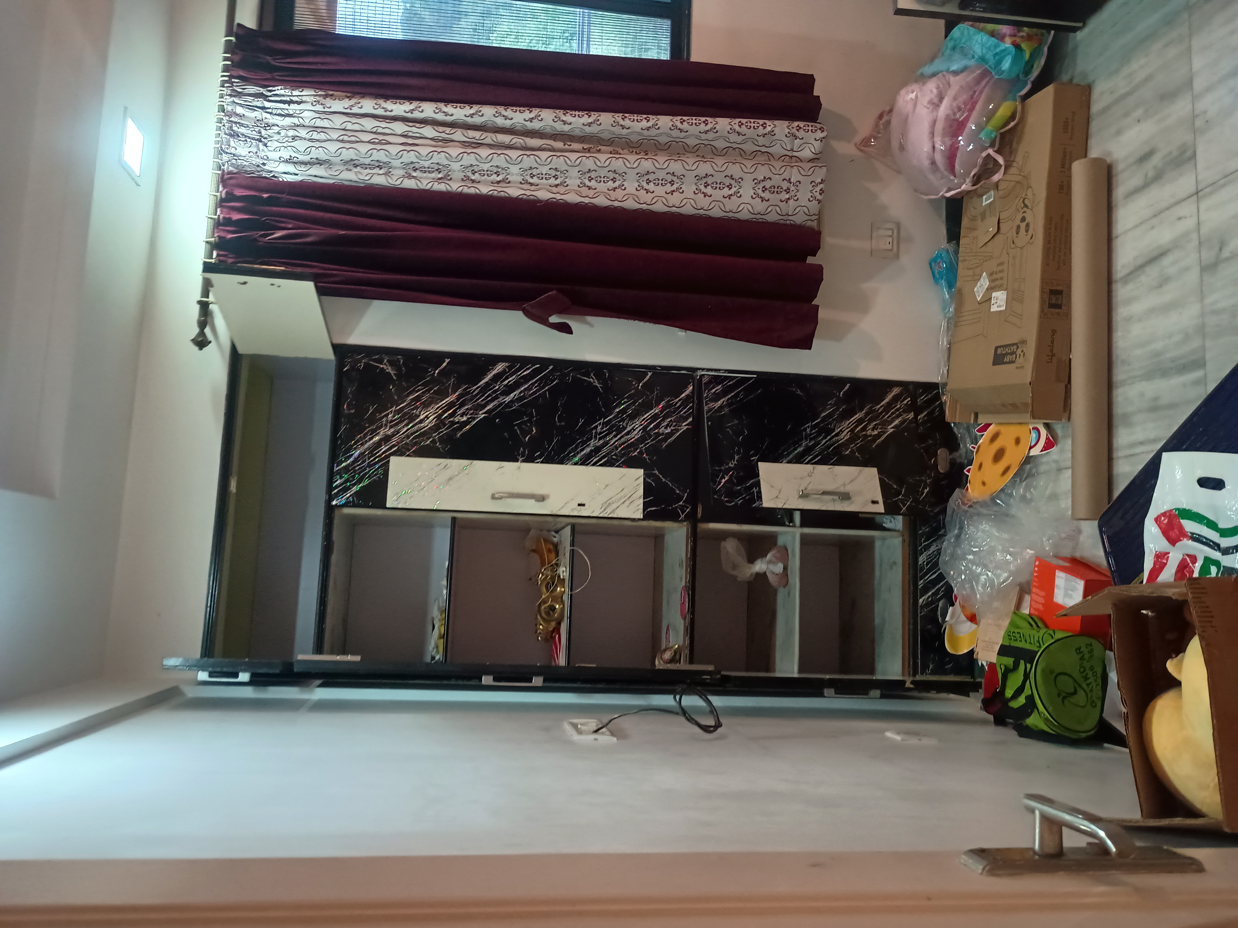 2 BHK Apartment For Rent in Hiranandani Estate Caviana