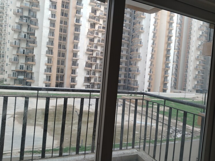 Balcony, amrapali-terrace-homes 3 Bedroom 1185 Sq.Ft. Apartment In Tech Zone 4 Greater Noida Greater Noida 8735481