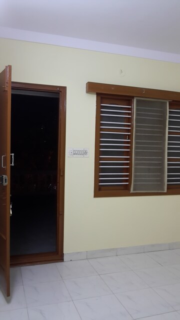 Furnished Amenities in 1 BHK Independent House at Rt Nagar – for Rent