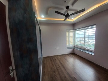 Room in 2 BHK Apartment at Bollineni Bion, Kothaguda – for Rent
