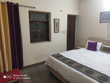 Bedroom in 2 BHK Apartment at New Ashok Nagar – for Rent