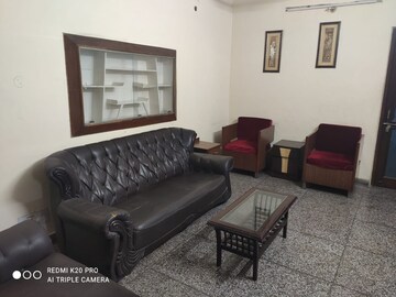 Living Room in 2 BHK Apartment at New Ashok Nagar – for Rent