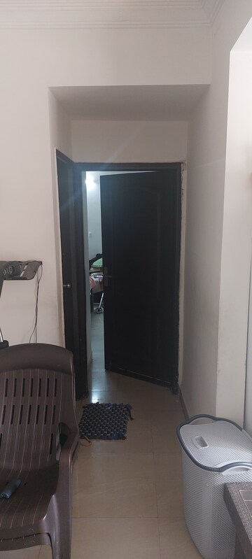 Furnished Amenities in 3 BHK Apartment at Mahagun Mansion I and II, Vaibhav Khand – for Sale