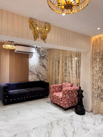 Living Room in 4 BHK Apartment at Sahyog Oshi, Oshiwara – for Sale