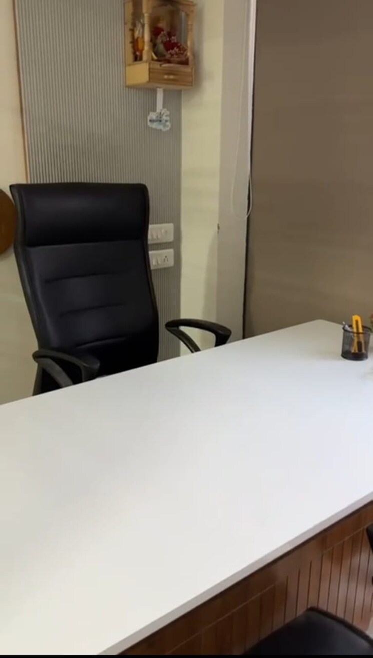 Team Area, shyamal Commercial Office Space 850 Sq.Ft. In Shyamal Ahmedabad 8735749