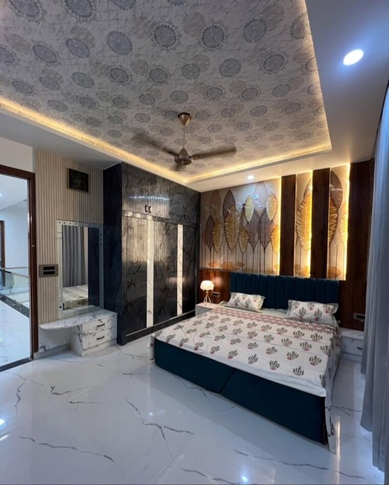 Bedroom, sector 37 3.5 Bedroom 2700 Sq.Ft. Builder Floor In Sector 37 Faridabad 8735950