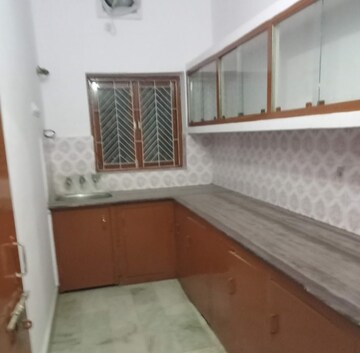 Kitchen in 2 BHK Villa at Aliganj – for Rent