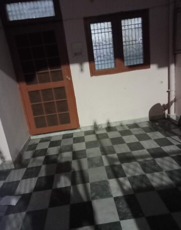 Living Room in 2 BHK Villa at Aliganj – for Rent