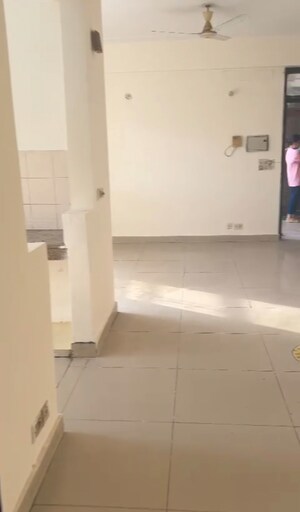 2 BHK Apartment For Sale in Crossing Republik, Crossing Republic