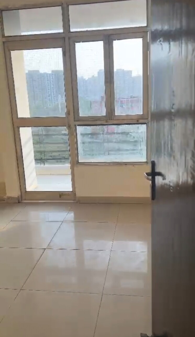 Bathroom, crossing-republik 2 Bedroom 1270 Sq.Ft. Apartment In Crossing Republic Ghaziabad 8736182