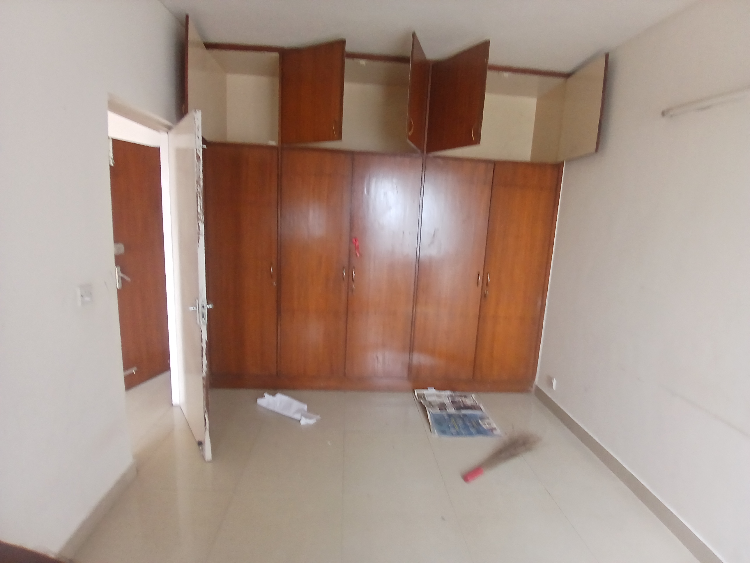 4 BHK 2315 Sq.Ft. Apartment in JMD Gardens