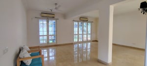Room in 4 BHK Villa at White Acres Apartment, Whitefield – for Sale