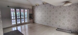 Room in 4 BHK Villa at White Acres Apartment, Whitefield – for Sale