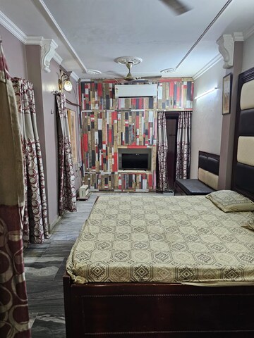 Bedroom in 3 BHK Independent House at Sector 2 Vikas Nagar – for Rent
