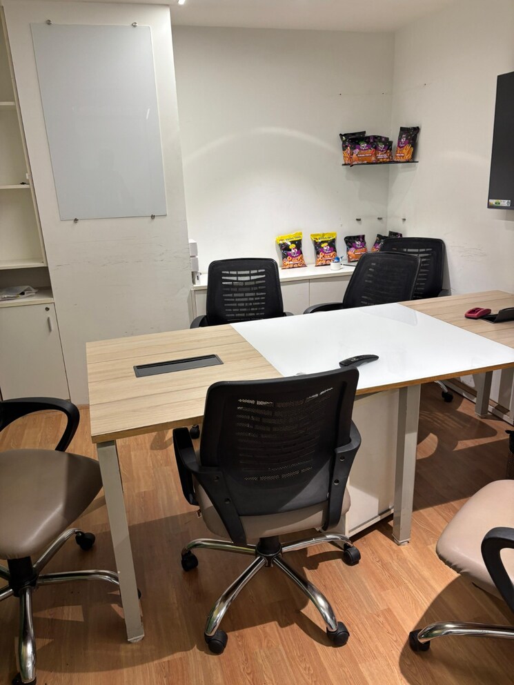 Team Area, thaltej Commercial Office Space 2266 Sq.Ft. In Thaltej Ahmedabad 8736866