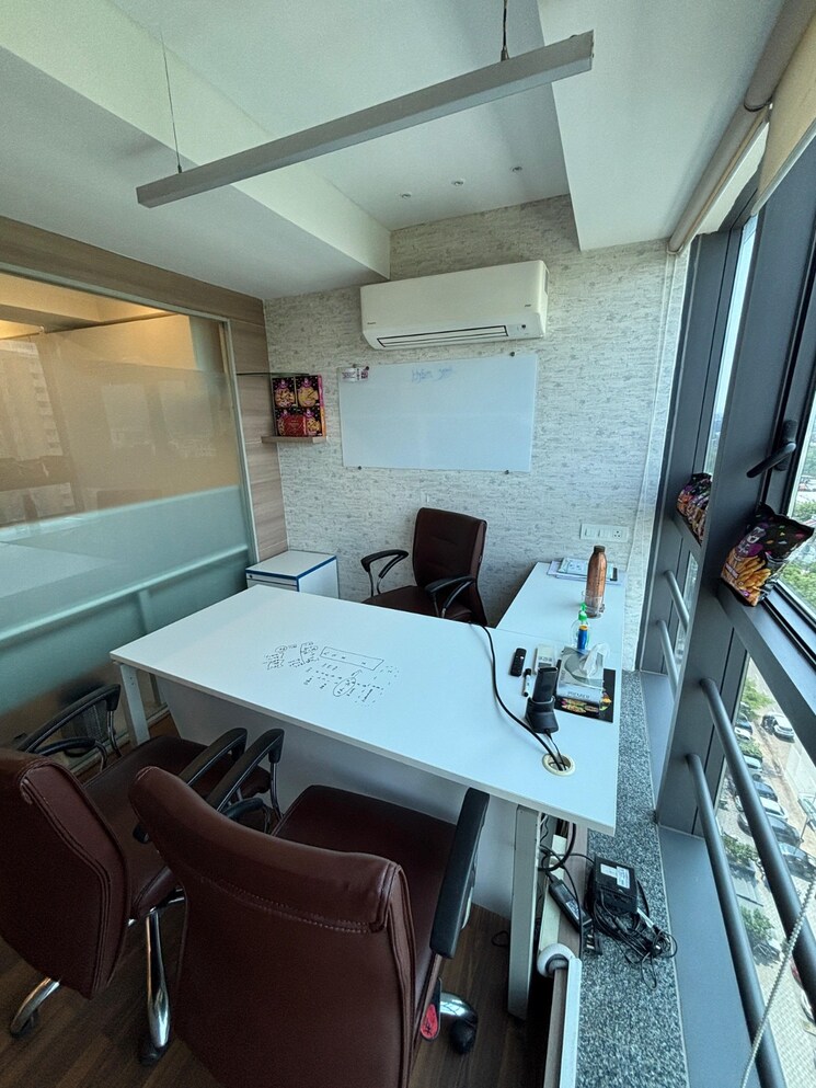 Team Area, thaltej Commercial Office Space 2266 Sq.Ft. In Thaltej Ahmedabad 8736866