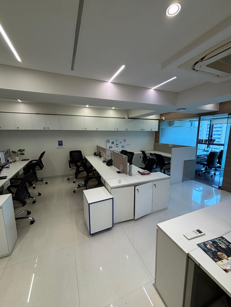 Team Area, thaltej Commercial Office Space 2266 Sq.Ft. In Thaltej Ahmedabad 8736866