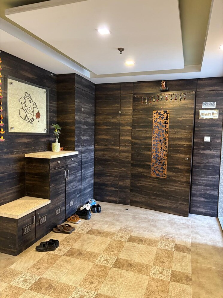 Living Room, rajmudra-chs-samata-nagar 3 Bedroom 1000 Sq.Ft. Apartment In Samata Nagar Thane 8736748