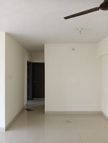 Room in 3 BHK Apartment at Vasant Vihar – for Rent