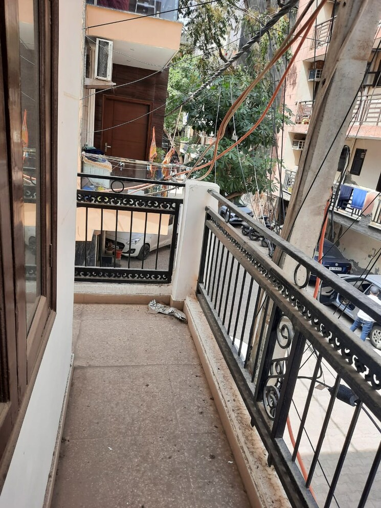 Balcony, sakher bazar 2 Bedroom 780 Sq.Ft. Apartment In Sakher Bazar Kolkata 8737041