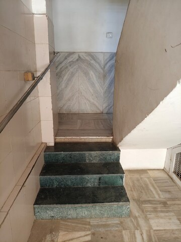 Staircase in 3 BHK Apartment at Santacruz West – for Rent