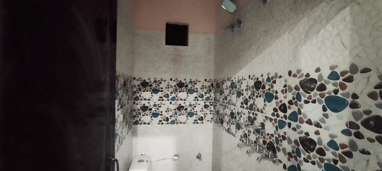 Bathroom, burari 2 Bedroom 450 Sq.Ft. Builder Floor In Burari Delhi 8737147