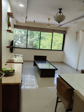 Living Room in 3 BHK Apartment at Santacruz West – for Rent