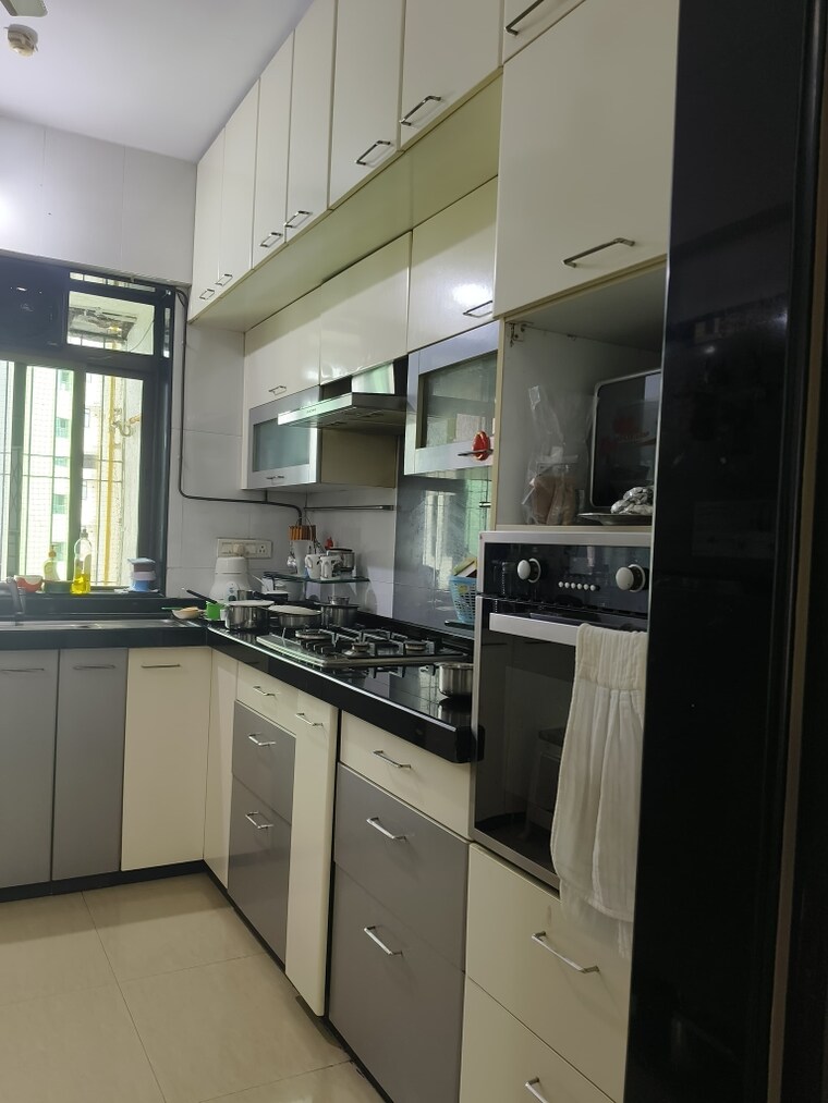 Kitchen, nirmal-city-of-joy-chs-ltd 3 Bedroom 960 Sq.Ft. Apartment In Mulund West Mumbai 8737249