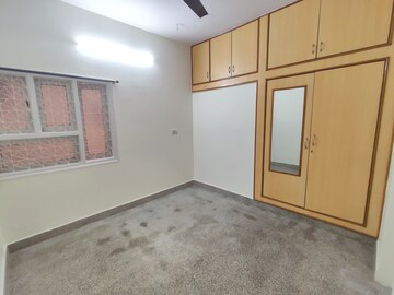 Room in 2.5 BHK Builder Floor at Btm Layout Stage 2 – for Rent