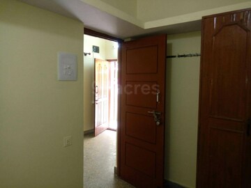 Room in 2 BHK Independent House at Rt Nagar – for Rent